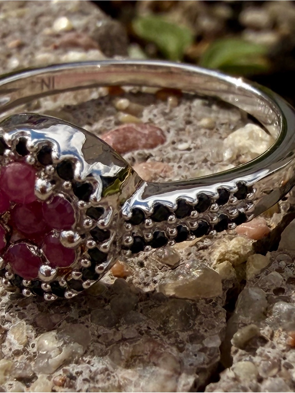 Sterling Silver Rhodium Plated AA Ruby & Black Spinel Ring Sz 8 | 0.71 CTW - Picture 9 of 10